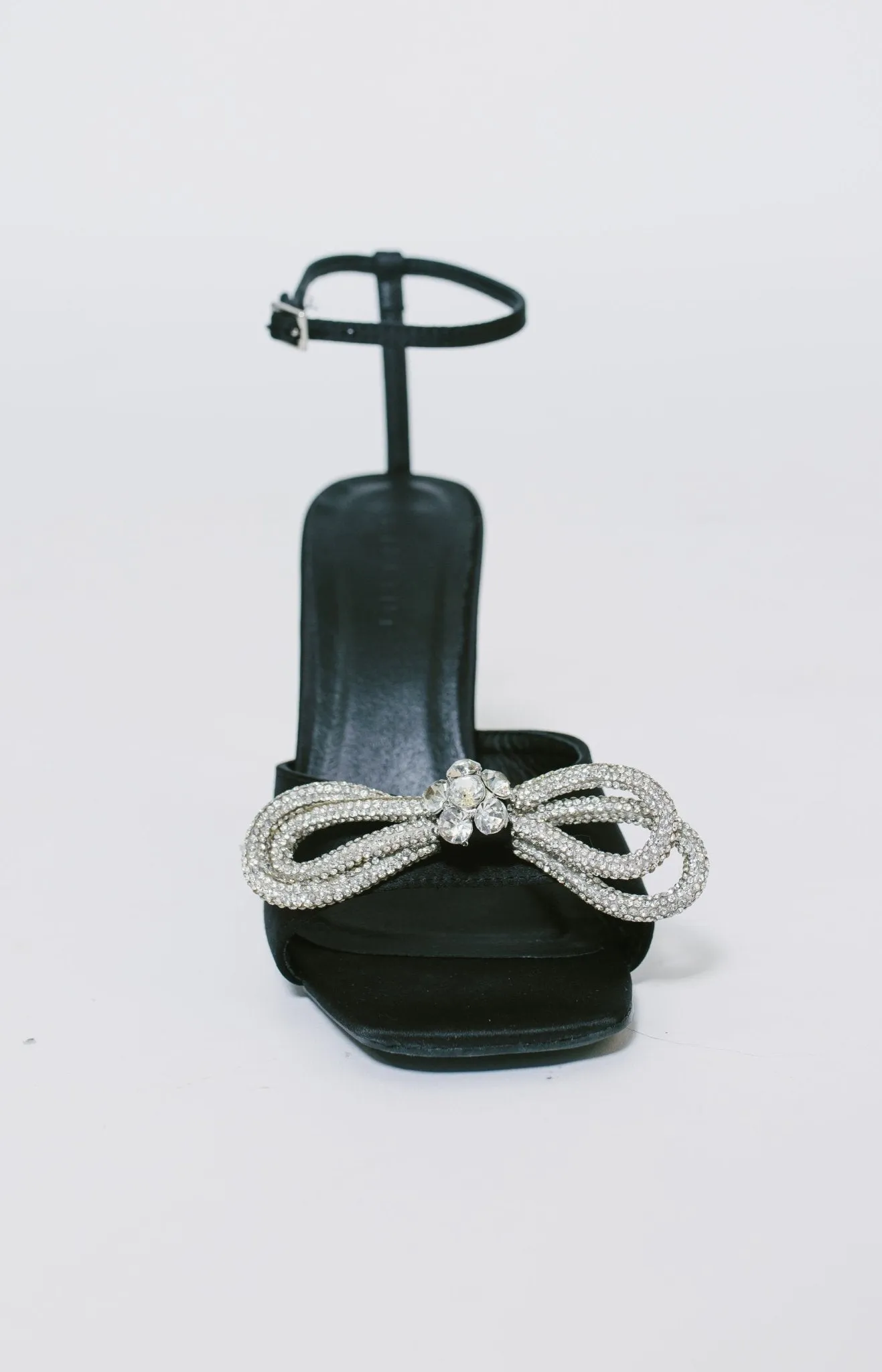 Billini: Elarni Heels, BLACK SATIN