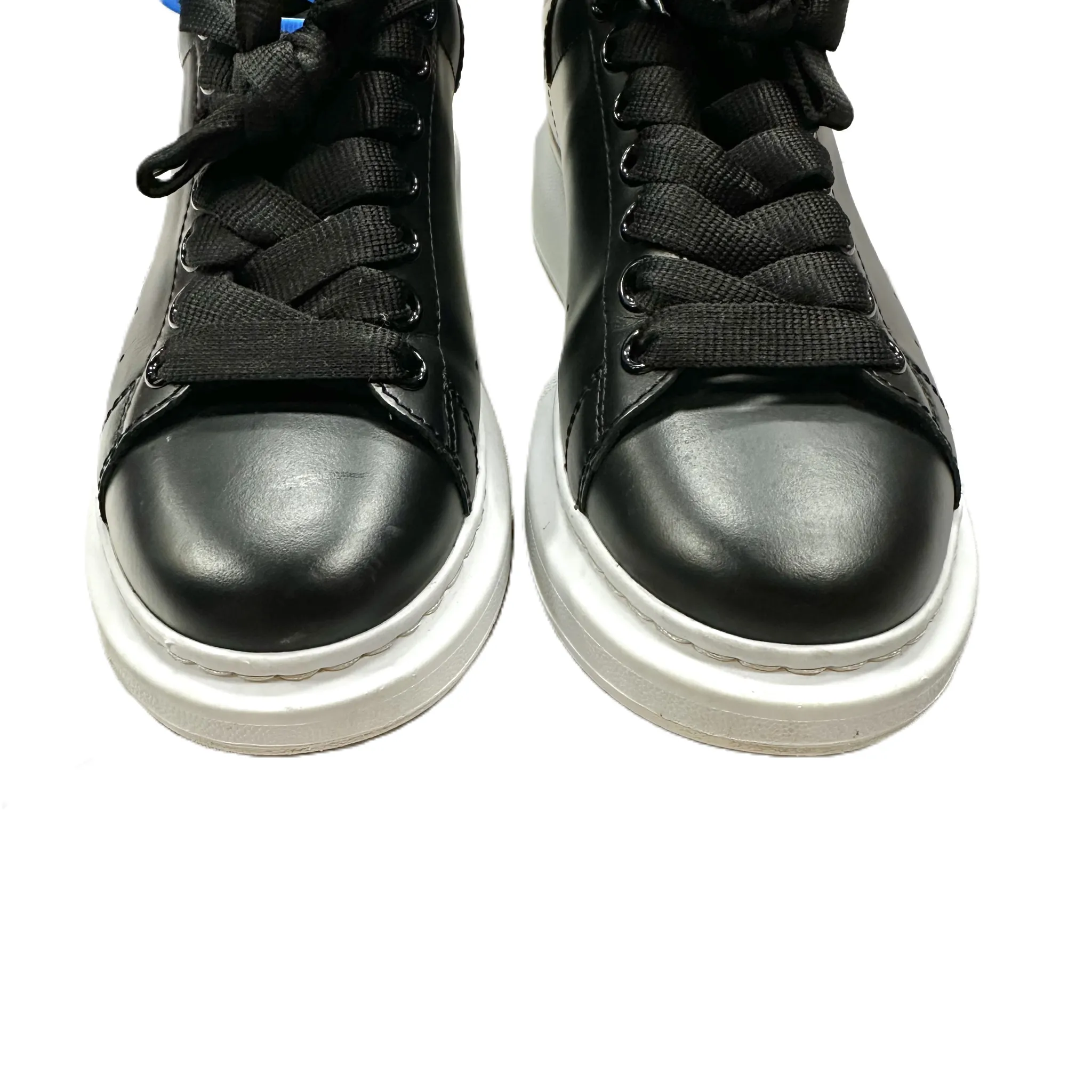 Black & White Shoes Luxury Designer By Alexander Mcqueen, Size: 8.5