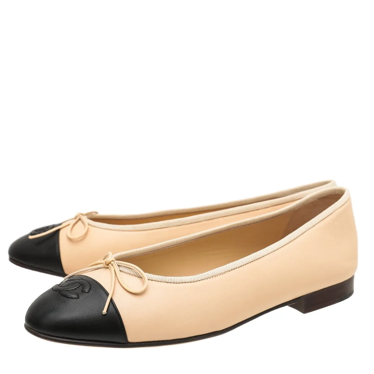 Chanel Bicolor CC Cap Toe Ballet Flats 39.5